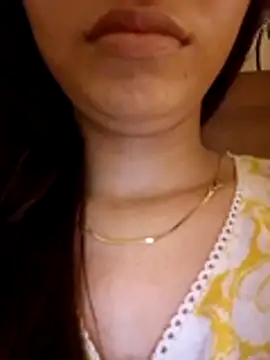 cute girl 29 online show from 4, 8, 2026