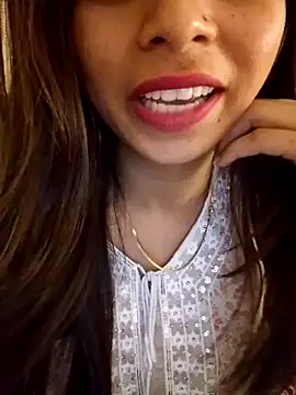 cute girl 29 online show from 22, 7, 2026