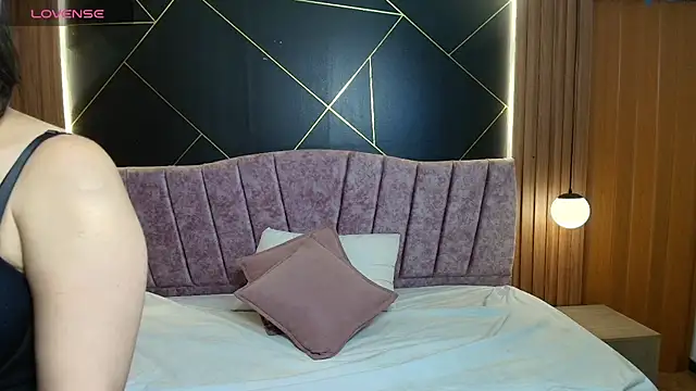 Snapshot of MoriahStorm chatting on 18, 3, 2026 MoriahStorm online show from 18, 3, 2026