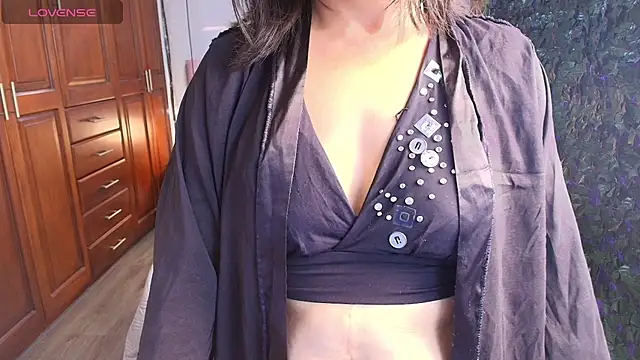 MoriahStorm online show from 6, 6, 2026