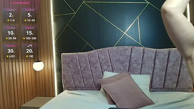 Snapshot of MoriahStorm chatting on 21, 3, 2026 MoriahStorm online show from 21, 3, 2026