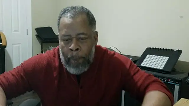 Cleozevo1961 online show from 21, 4, 2026