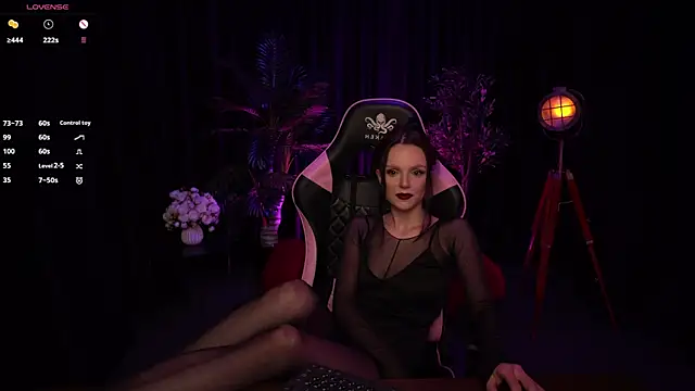 Snapshot of Wild_Alice_me chatting on 18, 6, 2026 Wild Alice me online show from 18, 6, 2026