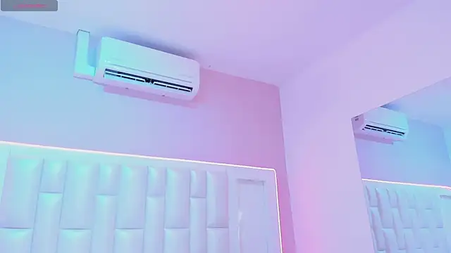 Liia Collins online show from 13, 4, 2026