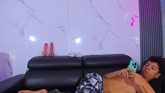 Spicy guys online show from 17, 5, 2026