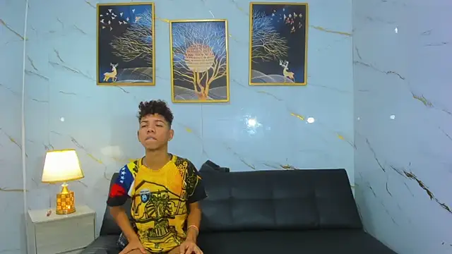 Spicy guys online show from 26, 4, 2026