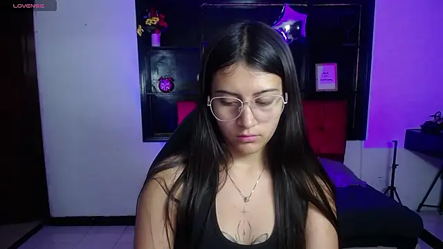 Snapshot of Sweett_liia_ chatting on 22, 2, 2026 Sweett liia online show from 22, 2, 2026