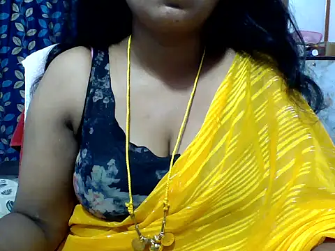 Snapshot of Angel_honeybear_143 chatting on 28, 6, 2026 Angel honeybear 143 online show from 28, 6, 2026