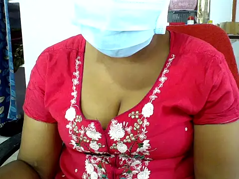 Snapshot of Angel_honeybear_143 chatting on 9, 7, 2026 Angel honeybear 143 online show from 9, 7, 2026