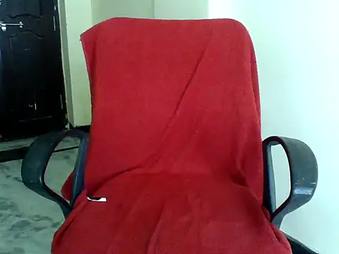 Snapshot of Angel_honeybear_143 chatting on 7, 7, 2026 Angel honeybear 143 online show from 7, 7, 2026
