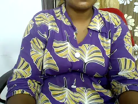Snapshot of Angel_honeybear_143 chatting on 17, 6, 2026 Angel honeybear 143 online show from 17, 6, 2026