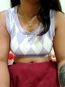 Cute-Sanvii online show from 17, 4, 2026