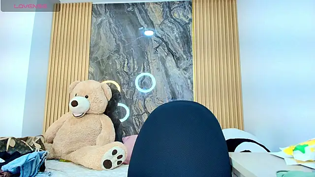 scarlett lumi online show from 26, 3, 2026