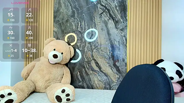 scarlett lumi online show from 9, 3, 2026