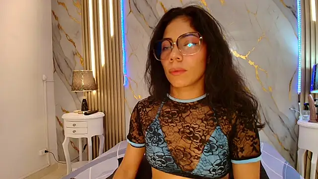Snapshot of AzulMaveric chatting on 18, 7, 2026 AzulMaveric online show from 18, 7, 2026