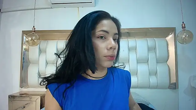 Snapshot of AzulMaveric chatting on 15, 6, 2026 AzulMaveric online show from 15, 6, 2026