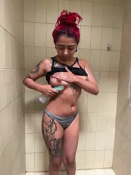 poyson ivy online show from 23, 2, 2026