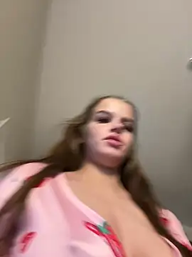 clarabarness15 online show from 28, 2, 2026