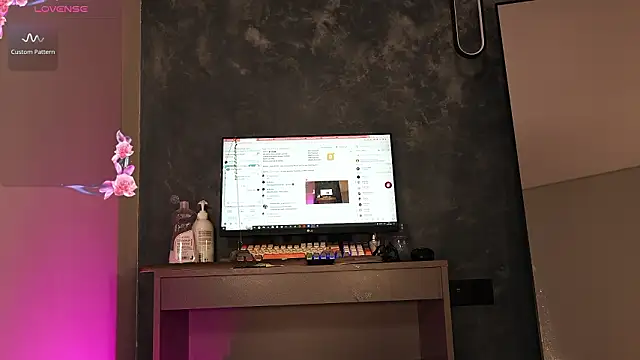 naomii1 online show from 24, 2, 2026