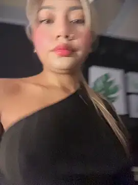 Dulce Sofi  online show from 15, 5, 2026