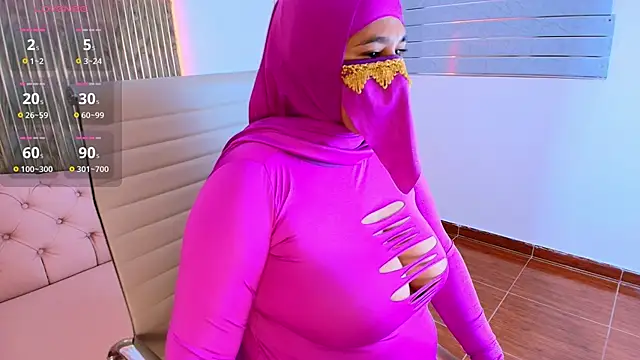 Snapshot of Nadia_Privee chatting on 18, 2, 2026 Nadia Privee online show from 18, 2, 2026