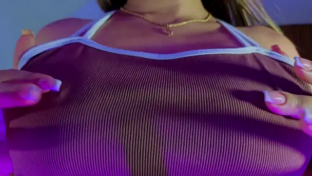 Sophiexx  online show from 16, 3, 2026