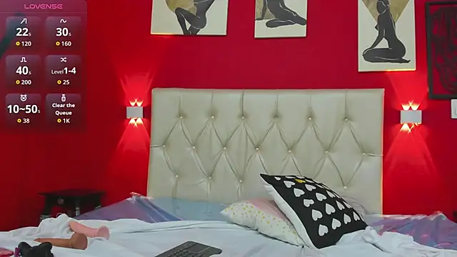 Snapshot of SweerLuna chatting on 30, 4, 2026 SweerLuna online show from 30, 4, 2026