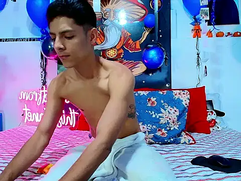 Eliassalvatore  online show from 4, 3, 2026