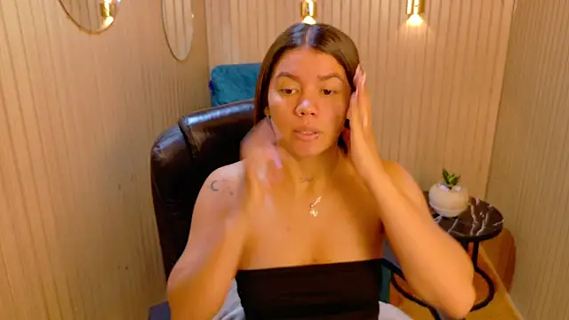 Alessia Monroe  online show from 7, 3, 2026