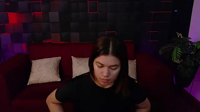 Alessia Monroe  online show from 15, 7, 2026