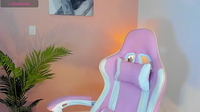 AliceBoomx online show from 12, 6, 2026