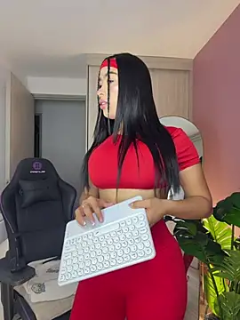 AliceBoomx online show from 22, 4, 2026