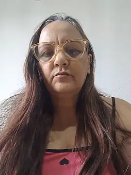 Noemipopi online show from 19, 5, 2026