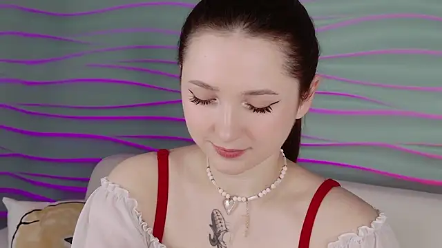 Snapshot of Tiny_BunnyX chatting on 25, 2, 2026 Tiny BunnyX online show from 25, 2, 2026