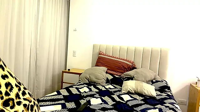 Snapshot of Doble_Dosis chatting on 19, 2, 2026 Doble Dosis online show from 19, 2, 2026