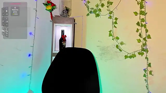 Snapshot of little__eva chatting on 6, 7, 2026 little eva online show from 6, 7, 2026