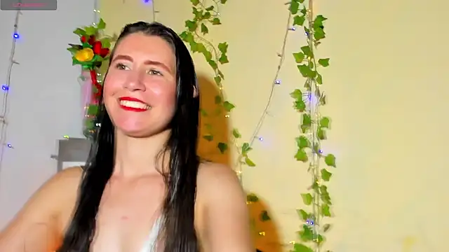 Snapshot of little__eva chatting on 18, 7, 2026 little eva online show from 18, 7, 2026