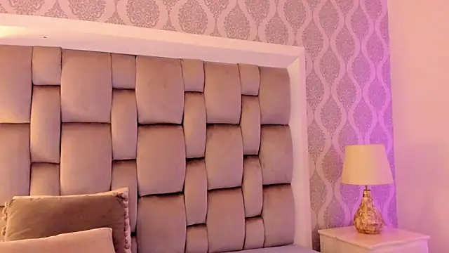 vero domplay online show from 15, 4, 2026