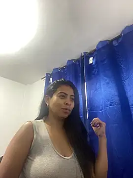 Snapshot of karla-hank chatting on 23, 2, 2026 karla-hank online show from 23, 2, 2026