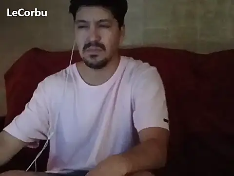 Snapshot of LeCorbu10 chatting on 7, 5, 2026 LeCorbu10 online show from 7, 5, 2026