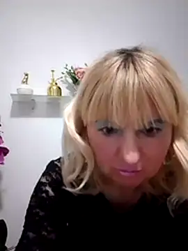 -Nefertiti- online show from 7, 3, 2026