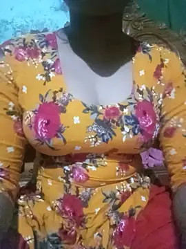 BreezySexyGirl69 online show from 11, 7, 2026