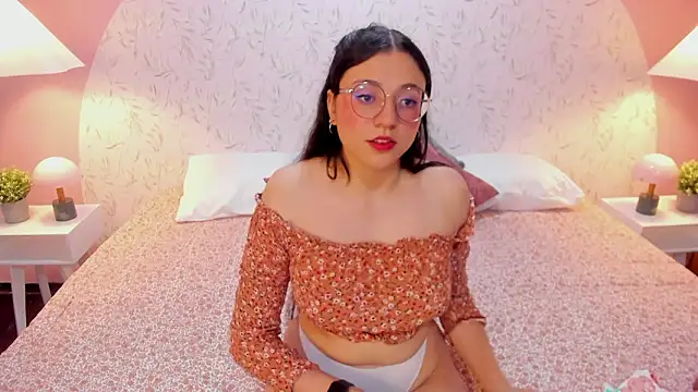 Snapshot of Angelie_Rosebrm chatting on 28, 2, 2026 Angelie Rosebrm online show from 28, 2, 2026