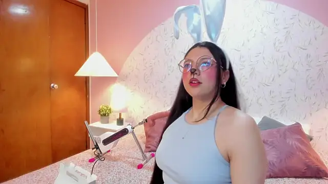 Angelie Rosebrm online show from 28, 3, 2026