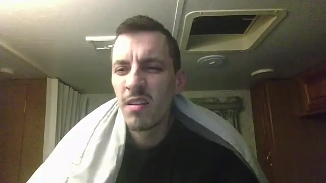 luverrboyy online show from 16, 6, 2026