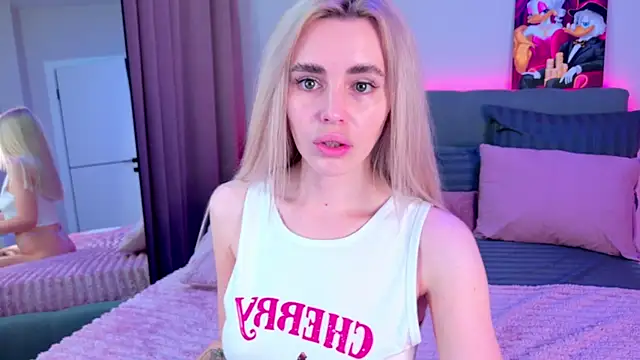 Snapshot of Rossy_X chatting on 9, 6, 2026 Rossy X online show from 9, 6, 2026