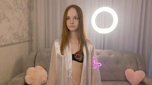 Snapshot of litleee_sunshineeee chatting on 26, 2, 2026 litleee sunshineeee online show from 26, 2, 2026