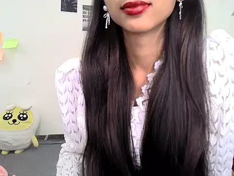 SIKSHA SINGH online show from 9, 5, 2026