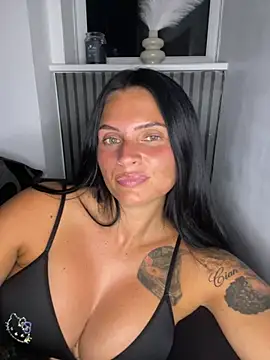 Destinylovex online show from 15, 7, 2026