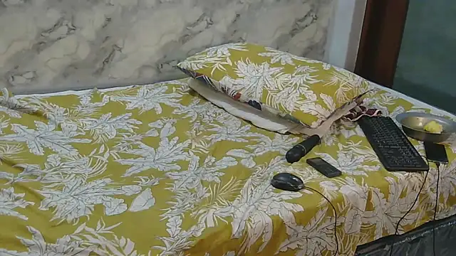 CaramelHotGirl online show from 9, 3, 2026